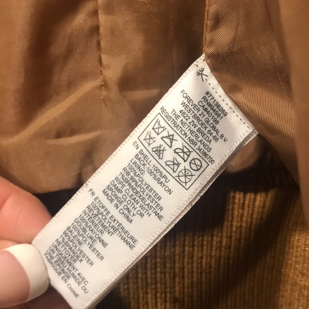 Jacket - Picture 4 of 4